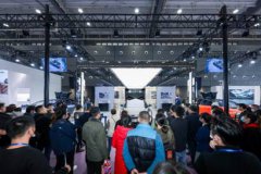 �ߺ�����ЯHiPhi X 4�����㳤ɳ��չ �ԿƼ�����������